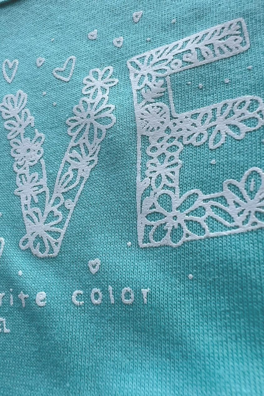 Musculosa de beba con volados y estampa love - Imagen 3