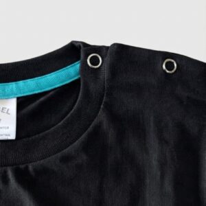 Remera de bebe con estampa 3 skates