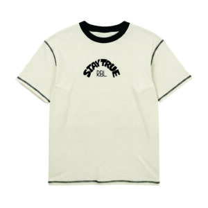 Remera de niño con bordador y estampa stay true